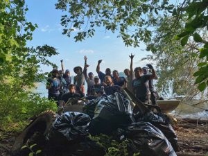 Keeping the Tennessee River Beautiful with iSustain